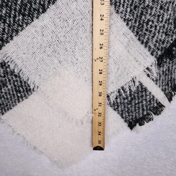 Sonoma Poncho Hooded Plaid Toggle One Size Cream Black Fall Cozy Cottagecore - Picture 10 of 10